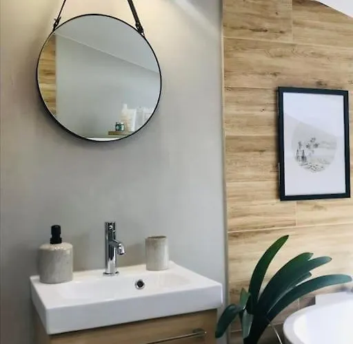 Qwadrat 15 In Center Apartment